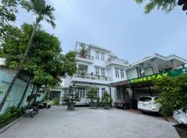 Nhat Long Homestay