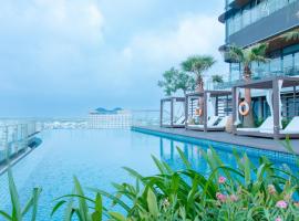 CENTRAL PLAZA HOTEL - Mỹ Tho, hotel com piscina em Mỹ Tho