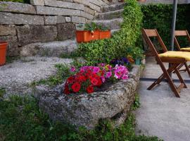 Casa de Campo Neves, hotel in Montalegre