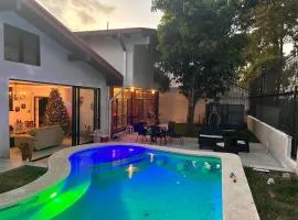 Habitaciones en Casa Golf con Piscina