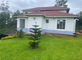 A & L - La Casa Vihiga, hotel con estacionamiento en Maragoli