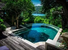 Twin Island Villas & Dive Resort