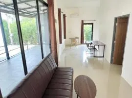 Sukhontha House