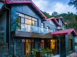 Alaya Stays Kasauli Woods Cottage 3 BHK Retreat with Outdoor Lounge & Balcony