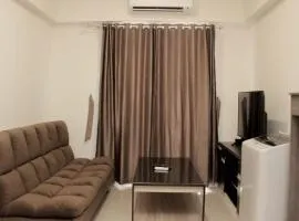 Minimalist and Cozy 3BR at Meikarta Apartment By Travelio