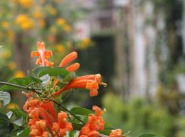 At Home Suites, Moshono Garden Arusha, hotel com piscinas em Nkoanrua