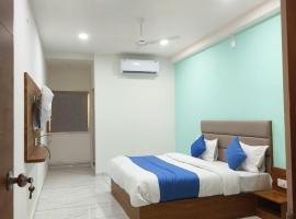 Hotel Akruti Inn, hotel di Anand