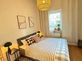 BeckHomes Munich, New, central 2BR Apartment with Terrace