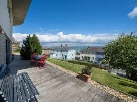 Mainsail apartment