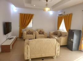 Luxury duplex, hotel en Bingerville