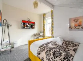 -RB15CFA- For Relaxed and Cosy stay with Free Parking