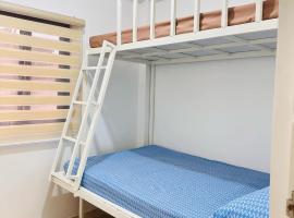 DVM Transient Inn, hotel v destinaci Santo Tomas