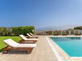 The House of Gratitude - Poolside Retreat