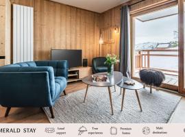 Residence Hameau de Clotaire Alpe d'Huez - by EMERALD STAY, hotel di L'Alpe-d'Huez