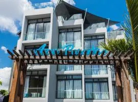 Azur Paradise Hotel & Rooftop Bar