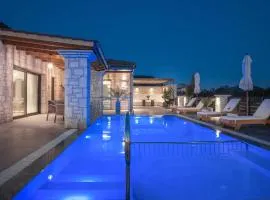 Villa Llaha Gabrijela - Luxurious Private Escape with Pool in Nature - By Villa Mana Gers