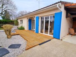 Maison de vacances sur le Bassin Ares, hotel a Arès