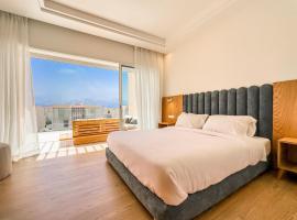 Luxurious Loft, Pool View, Hotel in Tamraght Ouzdar