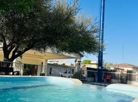 Hotel Quinta San Carlos Inn, hotel poblíž Mezinárodní letiště Piedras Negras - PDS, Piedras Negras