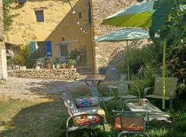 chambre dans ferme provençale