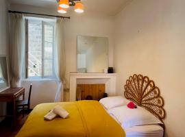 Maison centre village ZONZA, hotel in Zonza