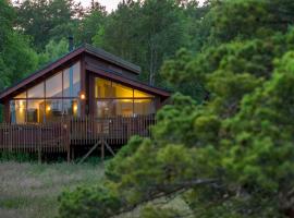 Cropton Forest Cabins - Forest Holidays, holiday park in Cropton
