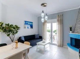 Beachfront Bliss by halu! Spacious vacation house