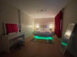 Spacious flat with private gym and lovely private terrace