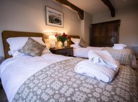Y Castell, hotel v destinaci Llangadog