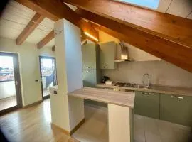 Orchidea Apartment by Quokka 360 - Attic Apartment In Central Seregno