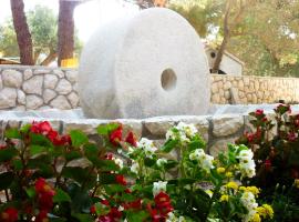 apartman MLIN 4、ルンのホテル