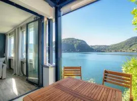 La Finestra Blu by Quokka 360 - Amazing Lake View