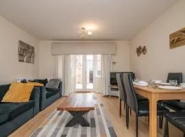 Lovely refurbed 4 bed house in Black Country