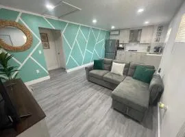 Dora's Haven Getaway-Cozy 1Bedroom with Boat or Camper Parking- Free