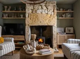 Broadway Scandi Chic Authentic Cottage