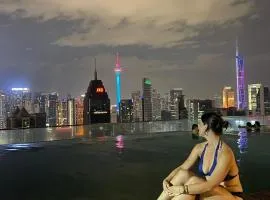 KL Infinity Luxury Skypool hostel