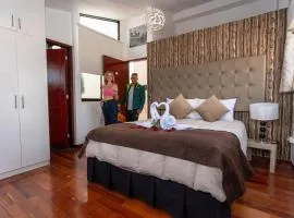 RHOUSE Cusco