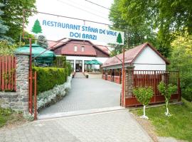 CABANA-RESTAURANT STÂNA DE VALE Sovata, hotelli kohteessa Sovata