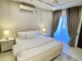 The Atrium Apartments Opposite GIGA Mall - SUPERHOST STAYS