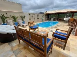 Maravilhosa casa com piscina em Capitólio-MG