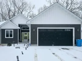 Oak Street Beach House