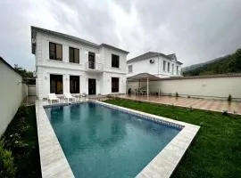 BUTAWAY Homes