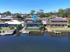 Watersedge - Absolute Waterfront