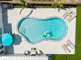 East Coast Oasis- Pool & Park Your Boat, Sleeps 8