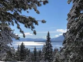 Updated Cabin near Beach&Ski HotTub Sauna Pets EV