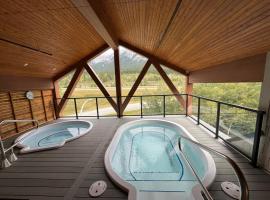 Top FL 2BR 2BA Hot Tubs phenomenal mountain views，坎莫爾的SPA 飯店