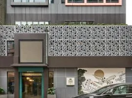 Weave Studios - Kai Tak