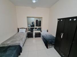 سكن شباب بالتعاون - ALEX Hostel - Sharjah, hostel v destinaci Sharjah
