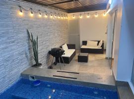 Alquilo Departamento en Playa Pulpos, hotel em Lurín