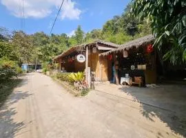 Mae Mae Home